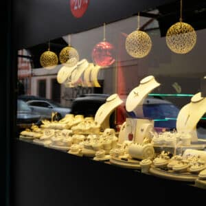 Lyon, Capitale des bijoux : Plongée au cœur de la joaillerie